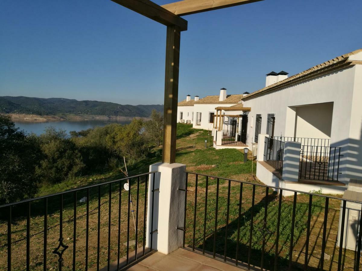 Casas De Alisne Pensionat Almodóvar del Río Eksteriør billede